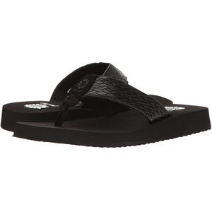 Black yellow box sandals